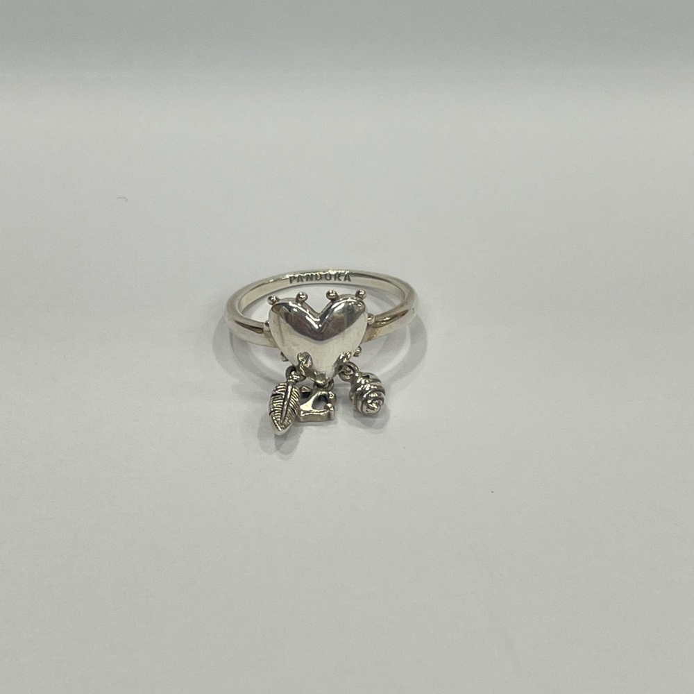 Pandora Ring